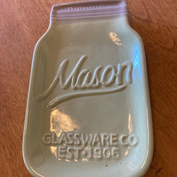 Vintage Mason Jar kitchenware - Picture 2 of 7